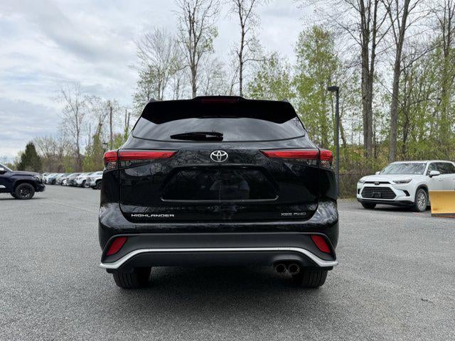 2022 Toyota HIGHLANDER XSE