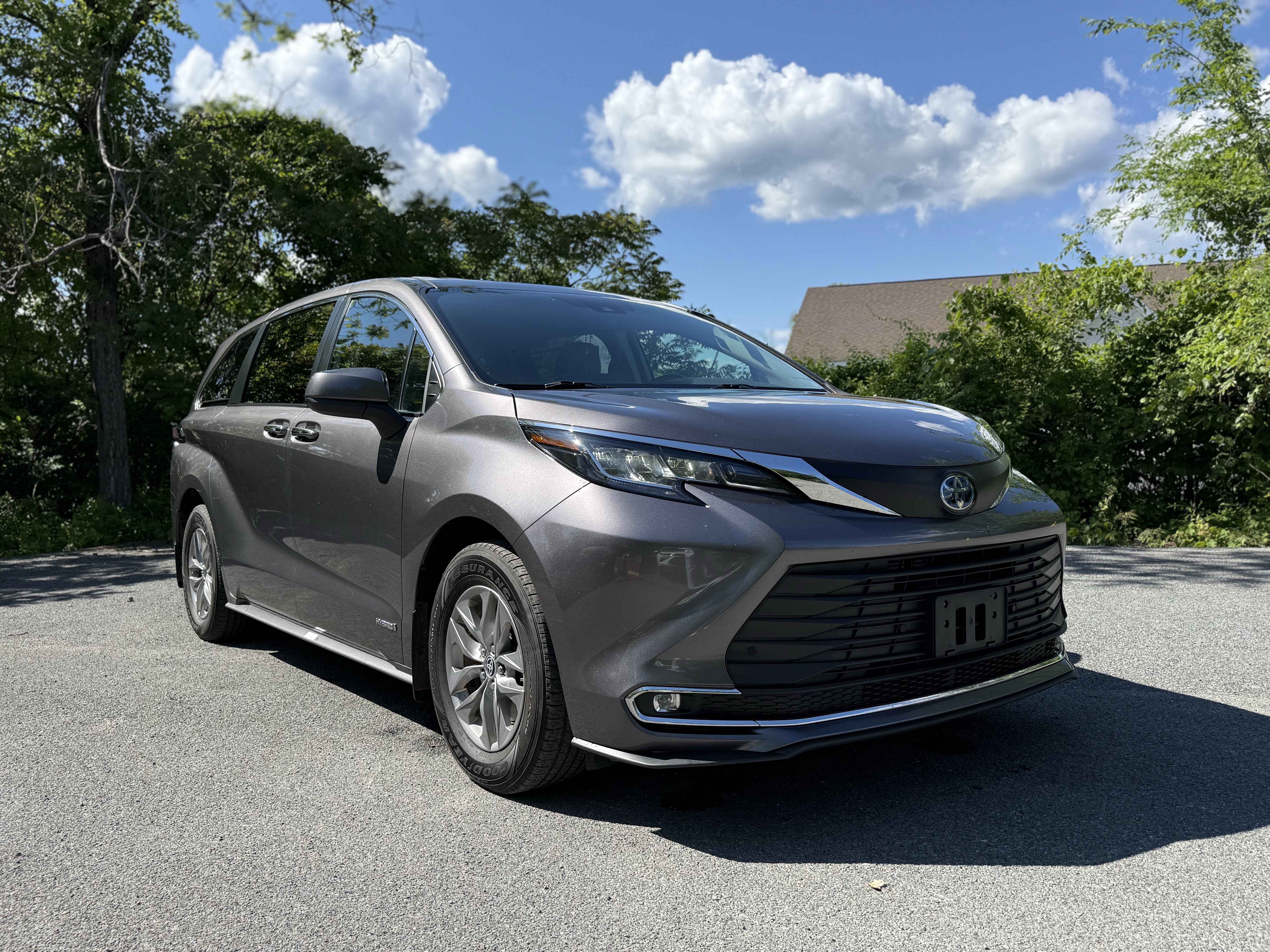2021 Toyota Sienna XLE