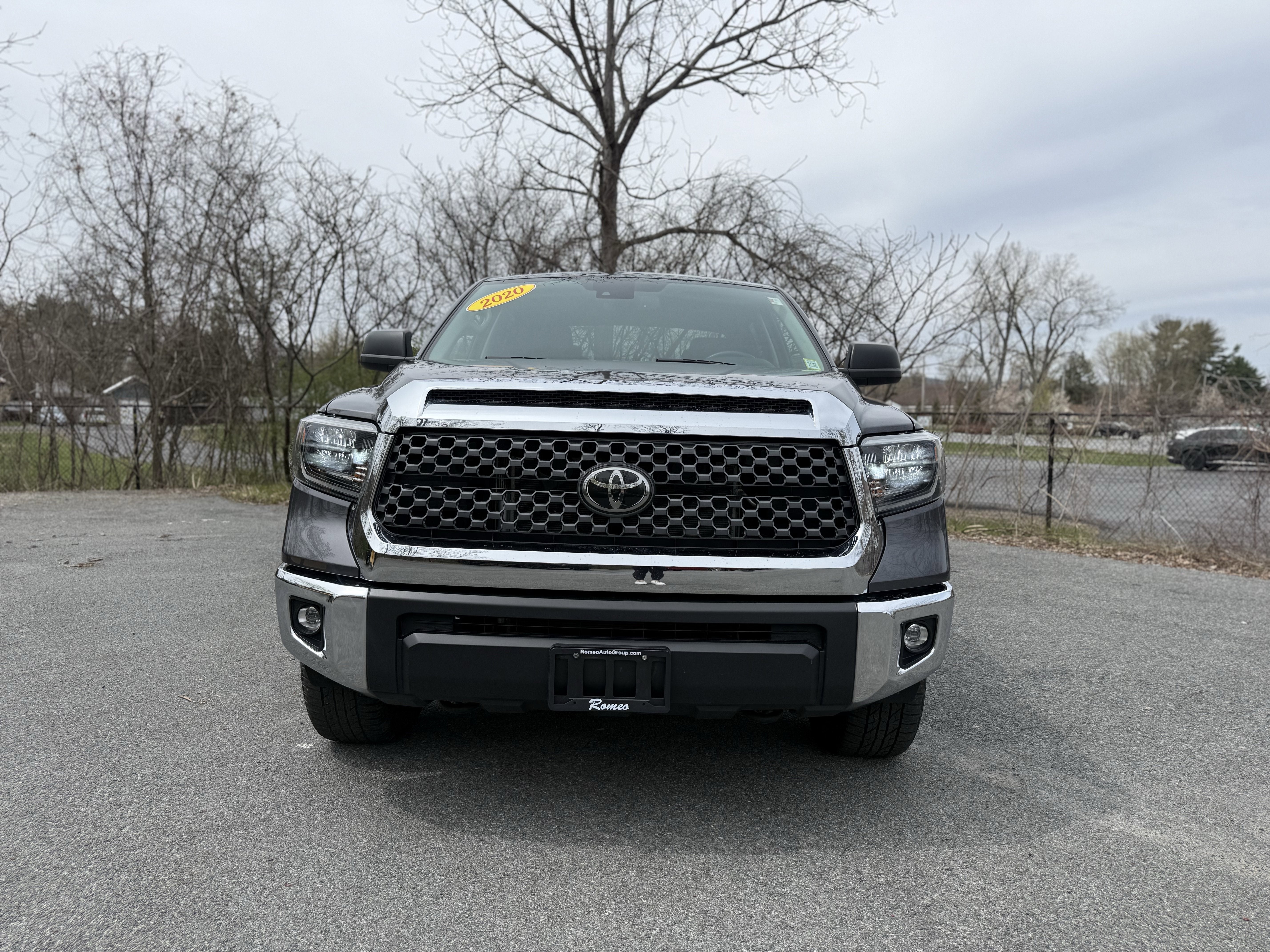 2020 Toyota TUNDRA 4X4 SR5