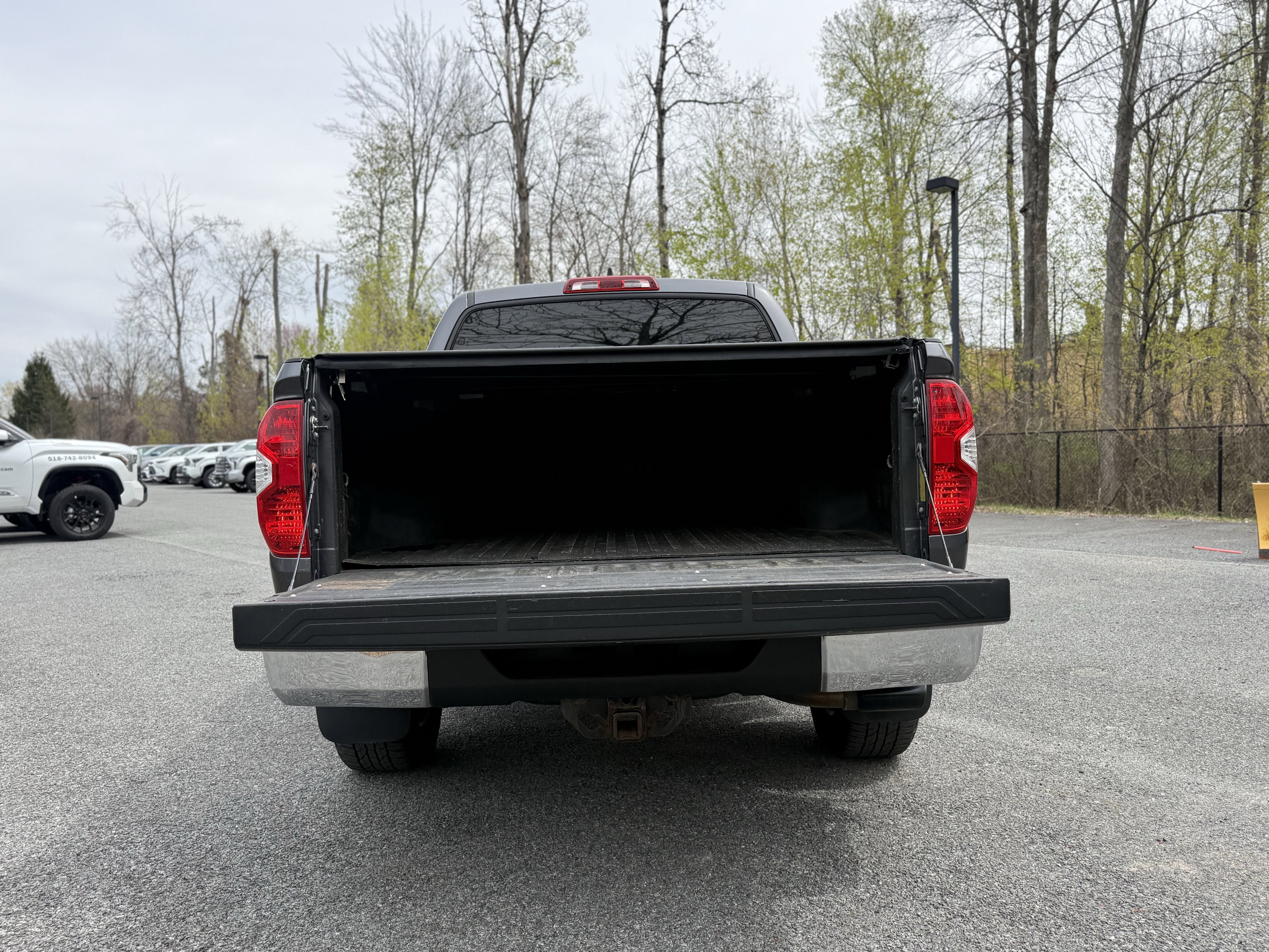 2020 Toyota TUNDRA 4X4 SR5