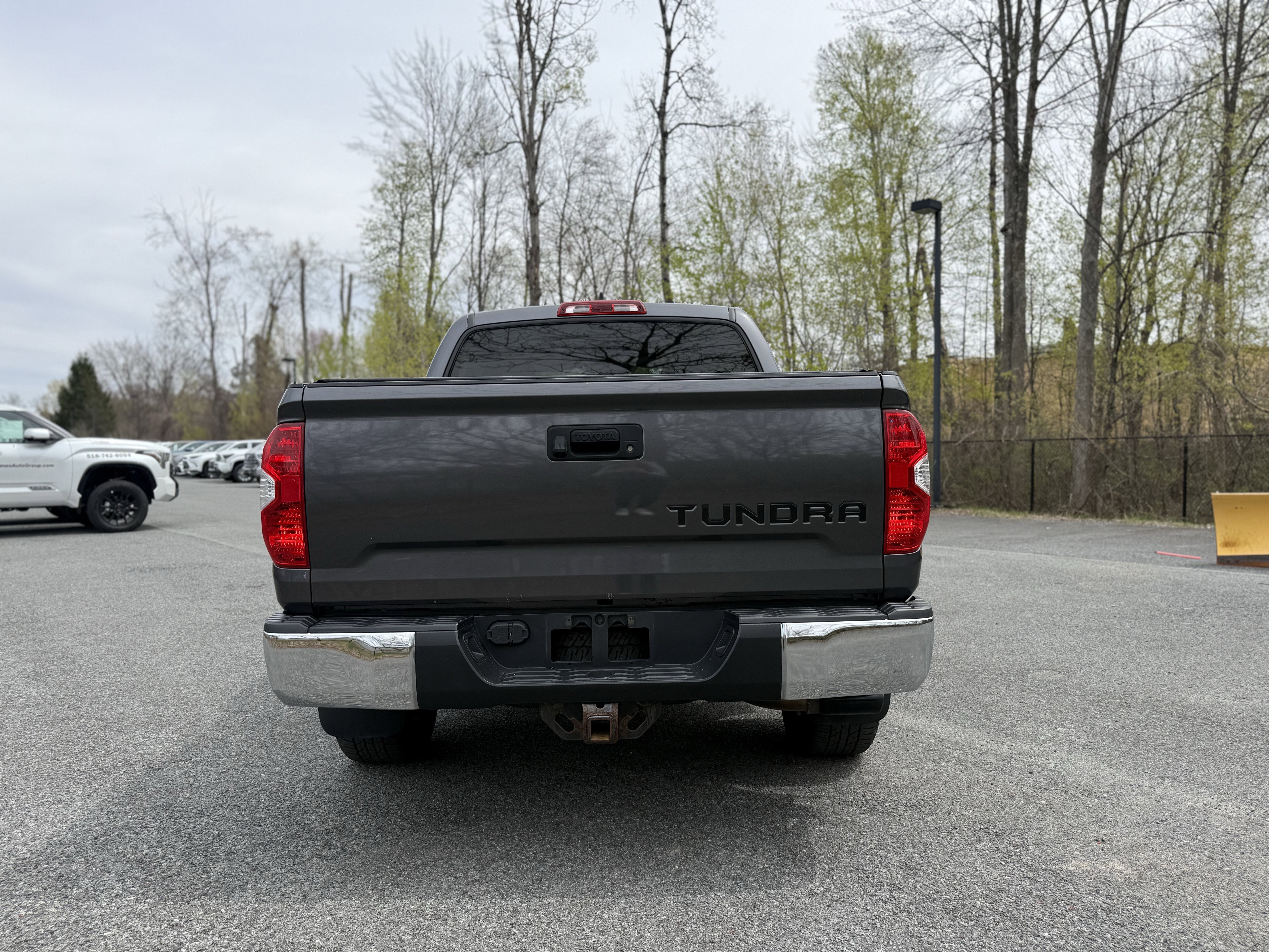 2020 Toyota TUNDRA 4X4 SR5