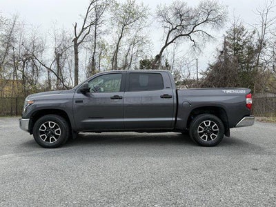 2020 Toyota TUNDRA 4X4 SR5