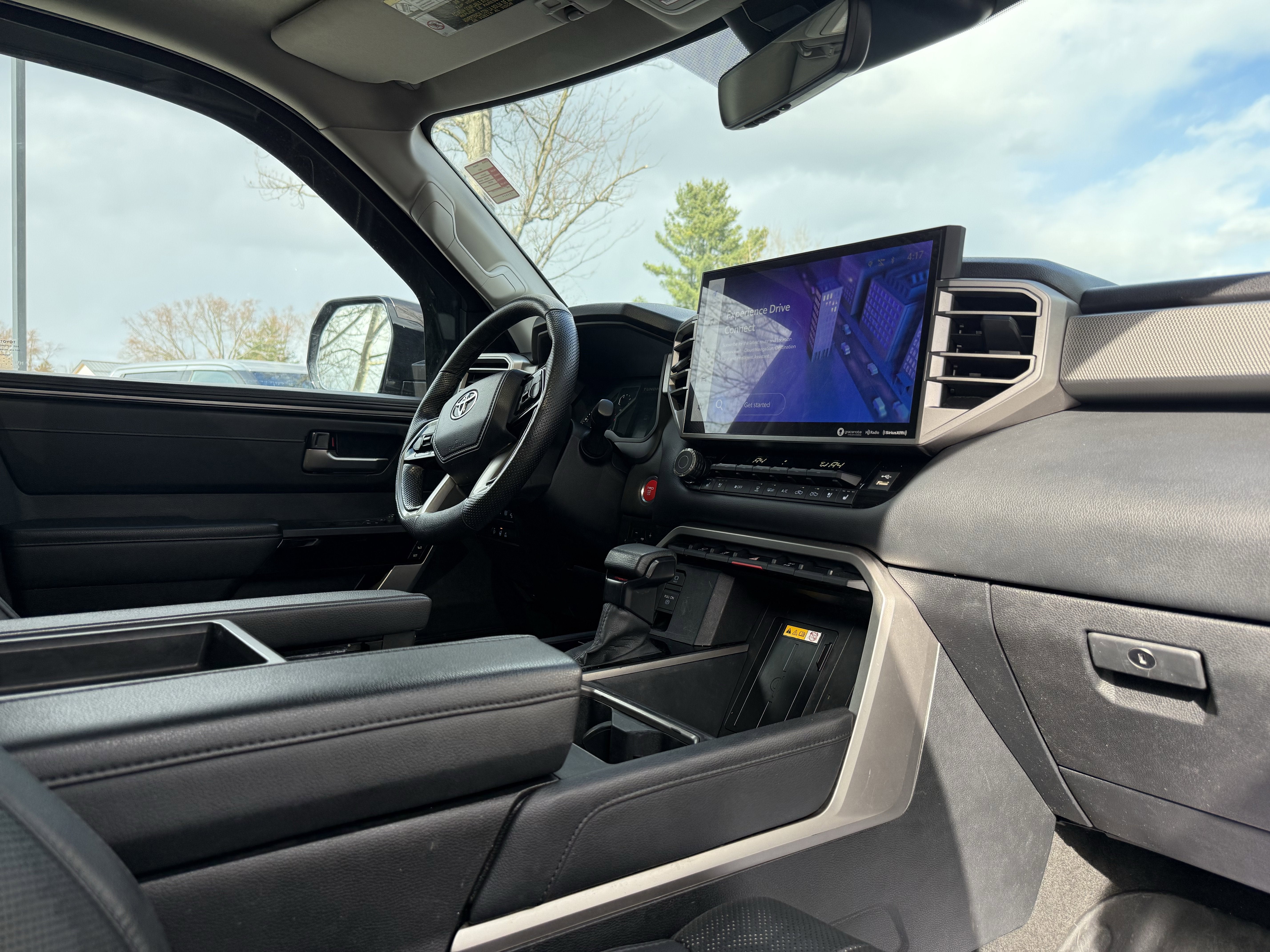 2023 Toyota TUNDRA 4X4 Limited