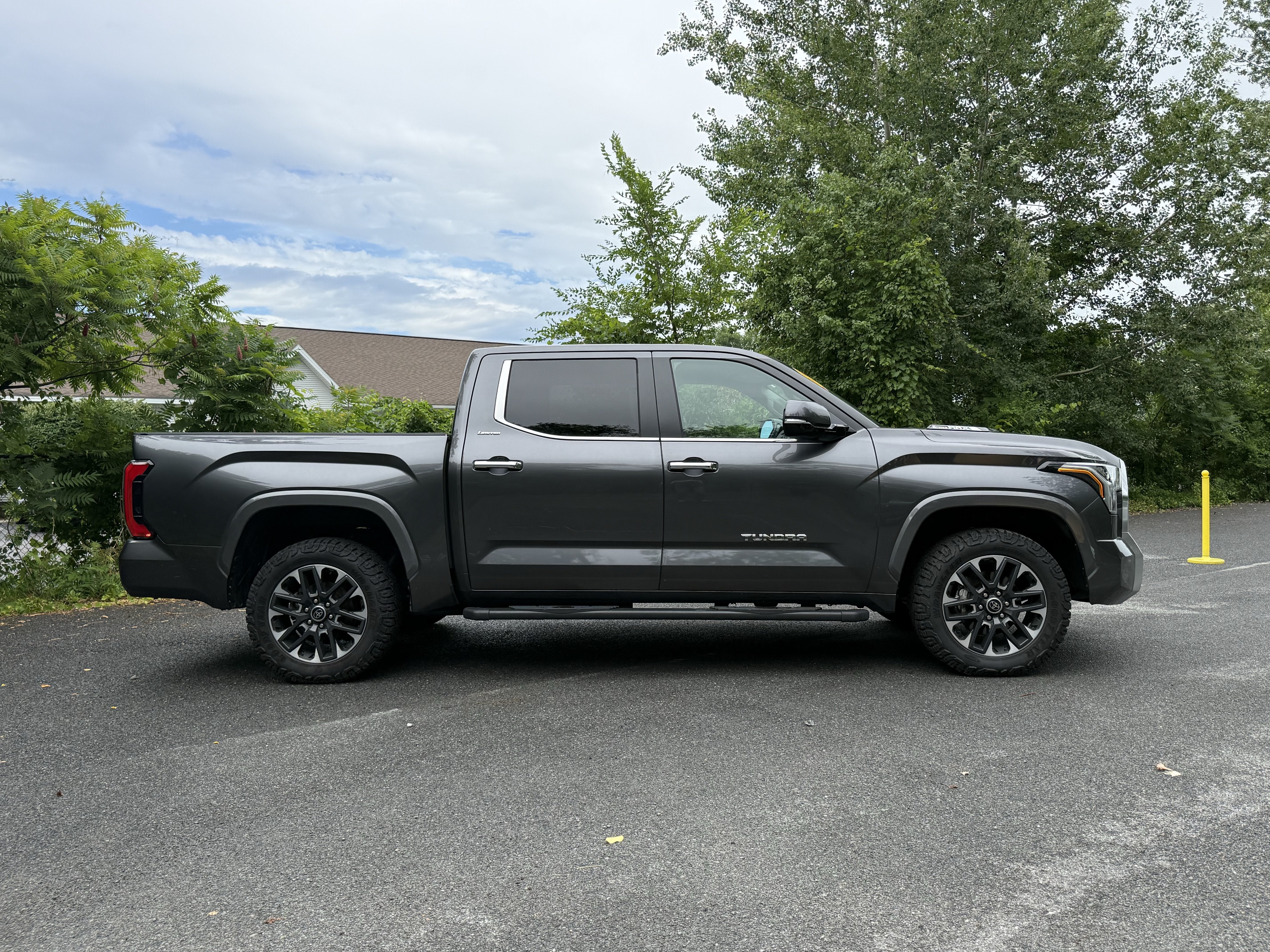 2024 Toyota Tundra i-FORCE MAX Limited Hybrid