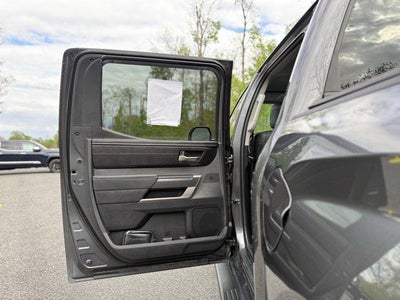 2023 Toyota TUNDRA 4X4 SR5