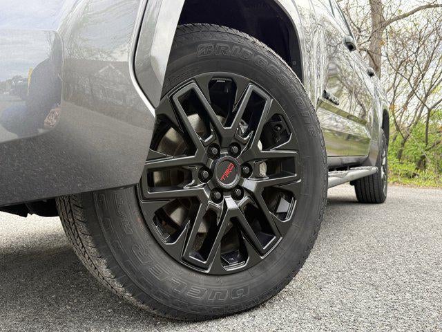 2023 Toyota TUNDRA 4X4 SR5