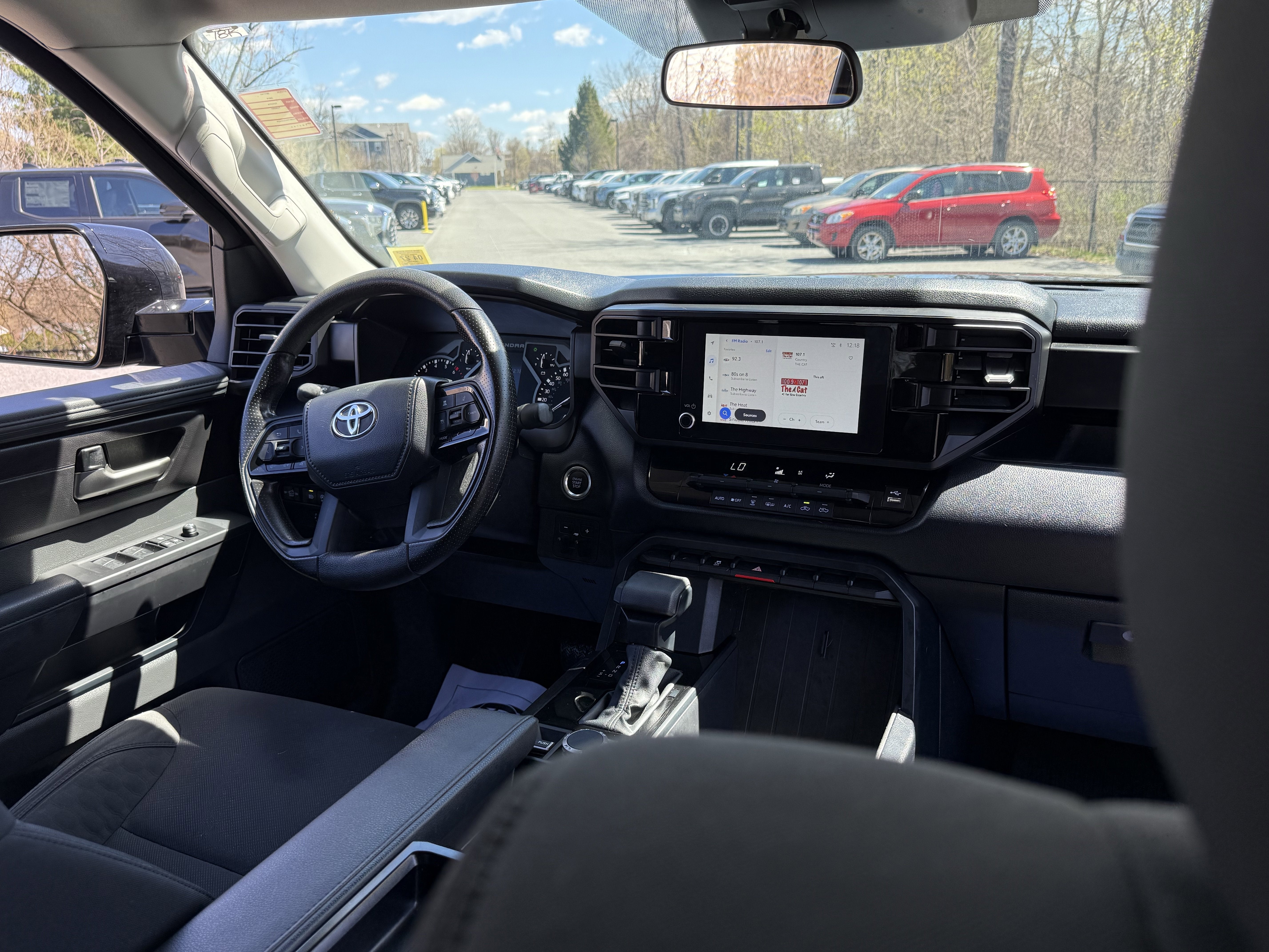 2024 Toyota TUNDRA 4X4 SR5