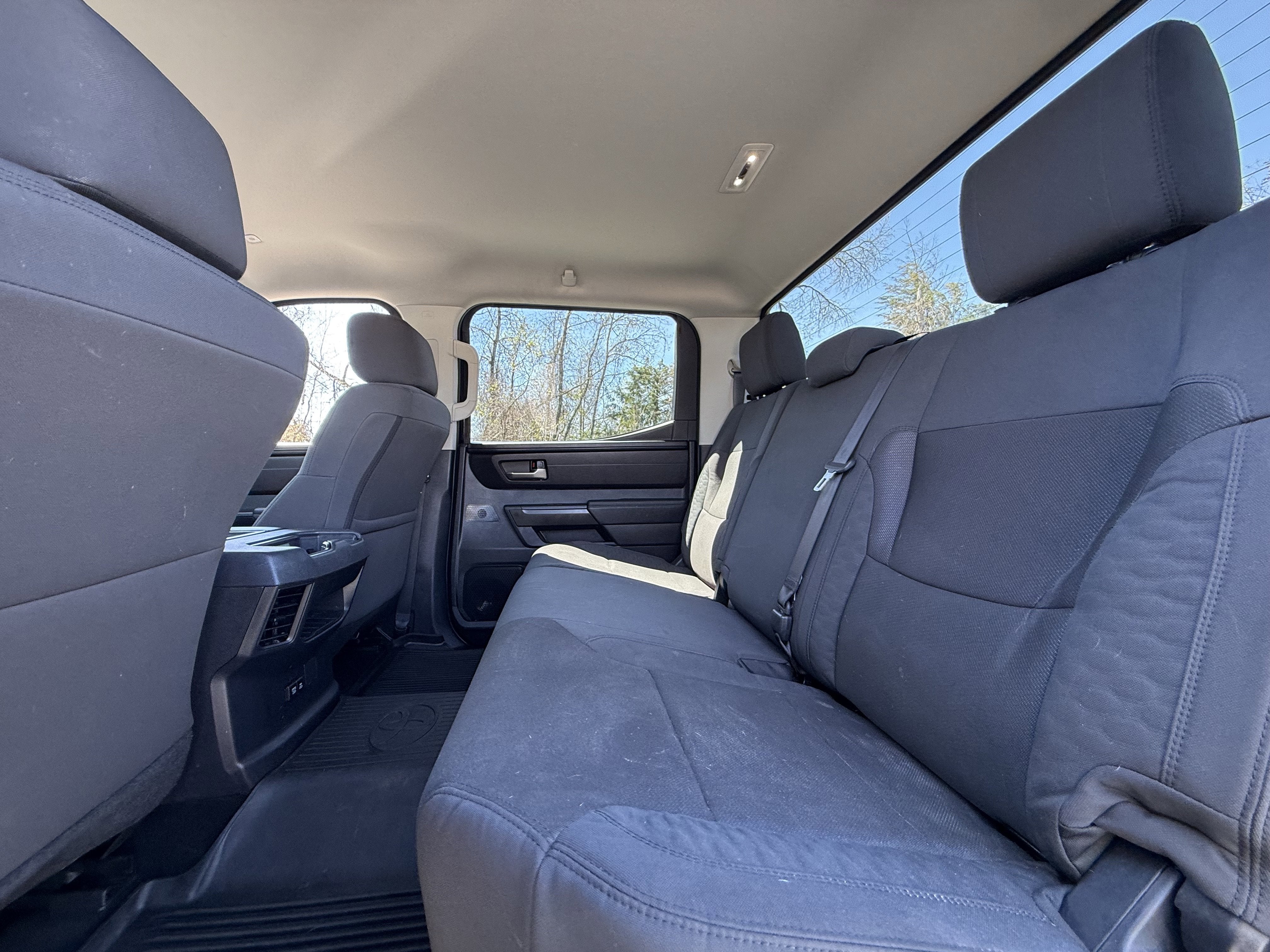 2024 Toyota TUNDRA 4X4 SR5