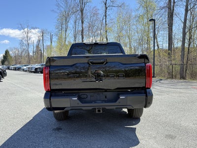 2024 Toyota TUNDRA 4X4 SR5