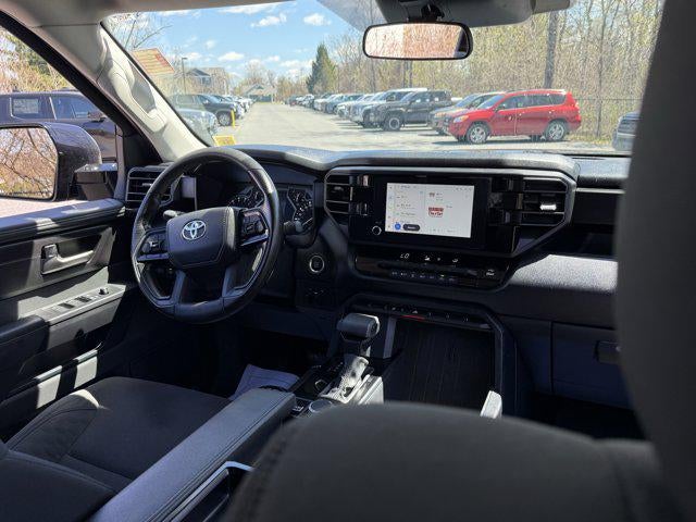 2024 Toyota TUNDRA 4X4 SR5