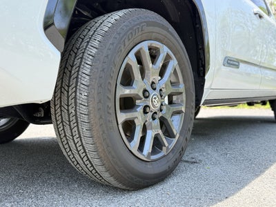 2026 Toyota TUNDRA 4X4 Platinum