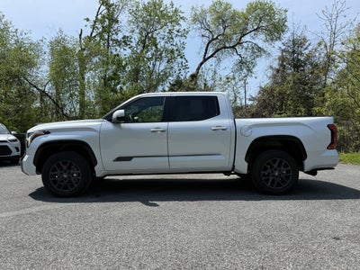 2026 Toyota TUNDRA 4X4 Platinum