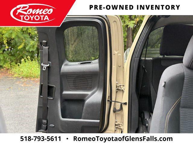 2016 Toyota Tacoma SR5
