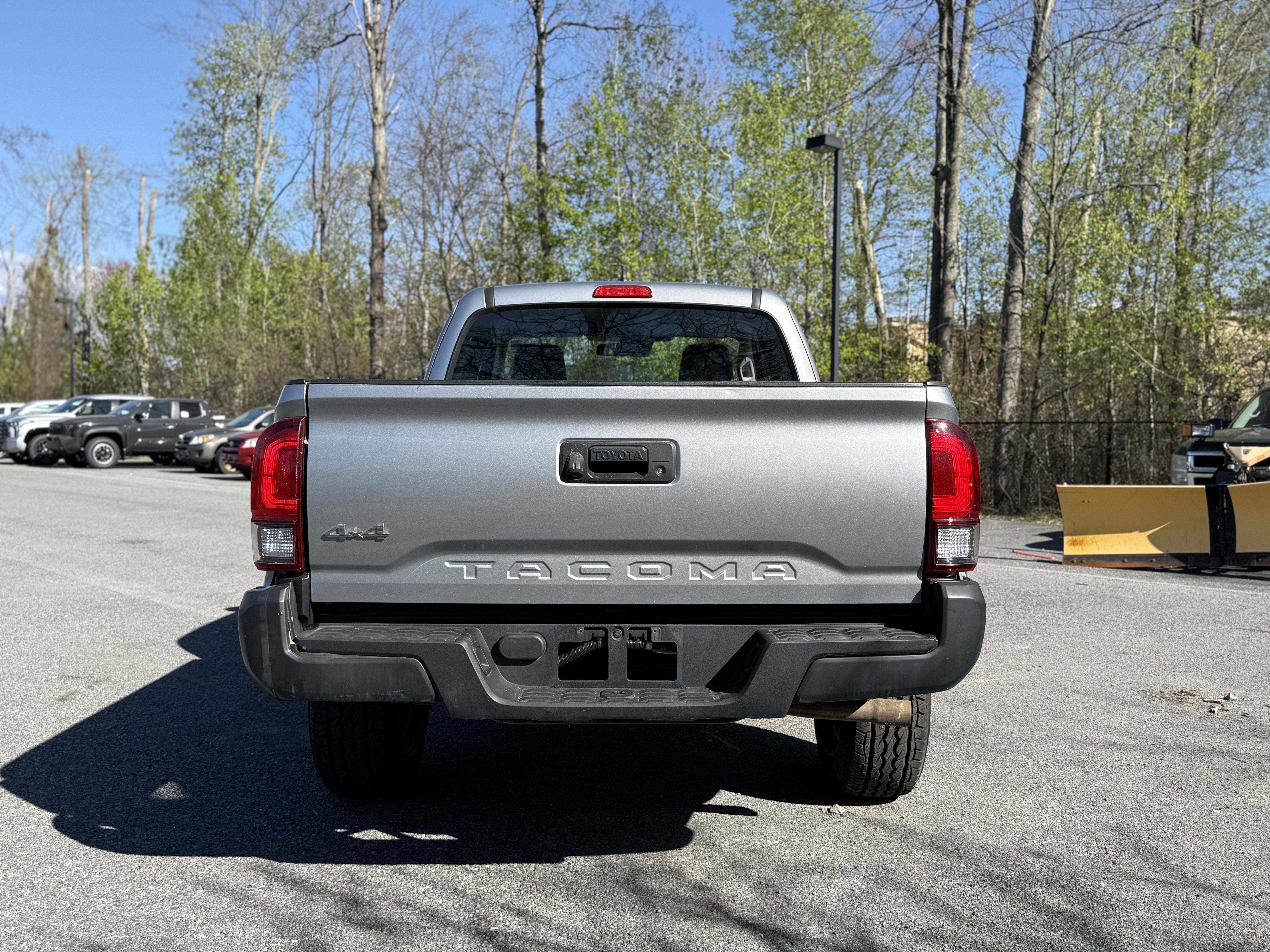 2018 Toyota TACOMA SR SR