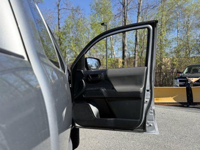 2018 Toyota TACOMA SR SR