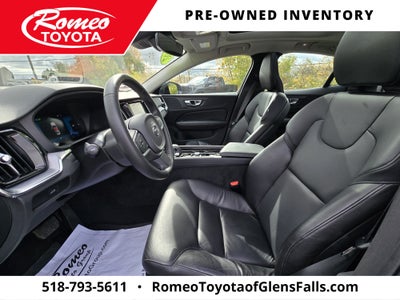 2024 Volvo S60 Core Dark Theme