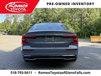 2024 Volvo S60 Plus Dark Theme