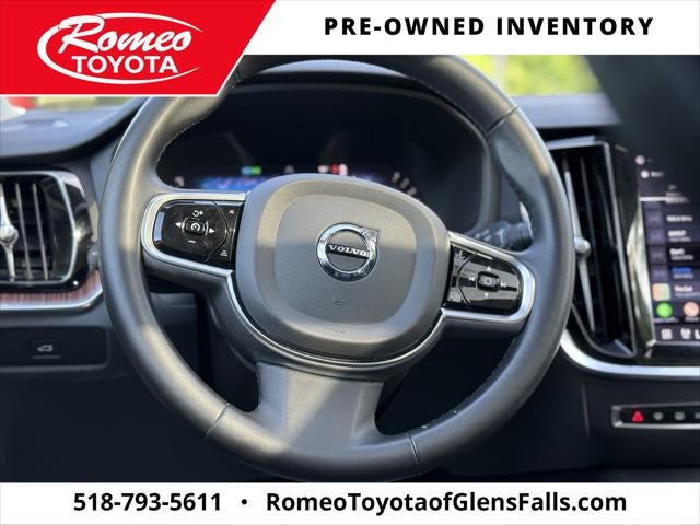 2024 Volvo S60 Plus Dark Theme