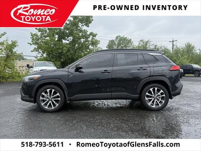 2024 Toyota Corolla Cross XLE