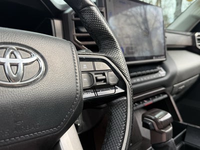 2024 Toyota SEQUOIA 4WD SR5