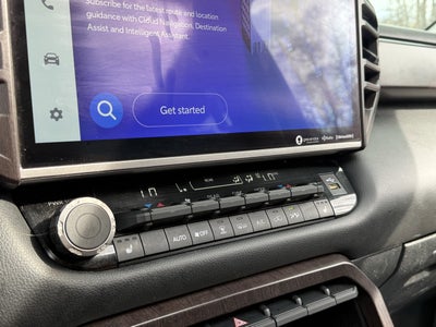 2024 Toyota SEQUOIA 4WD SR5