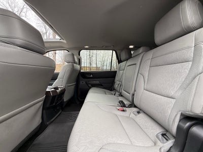 2024 Toyota SEQUOIA 4WD SR5