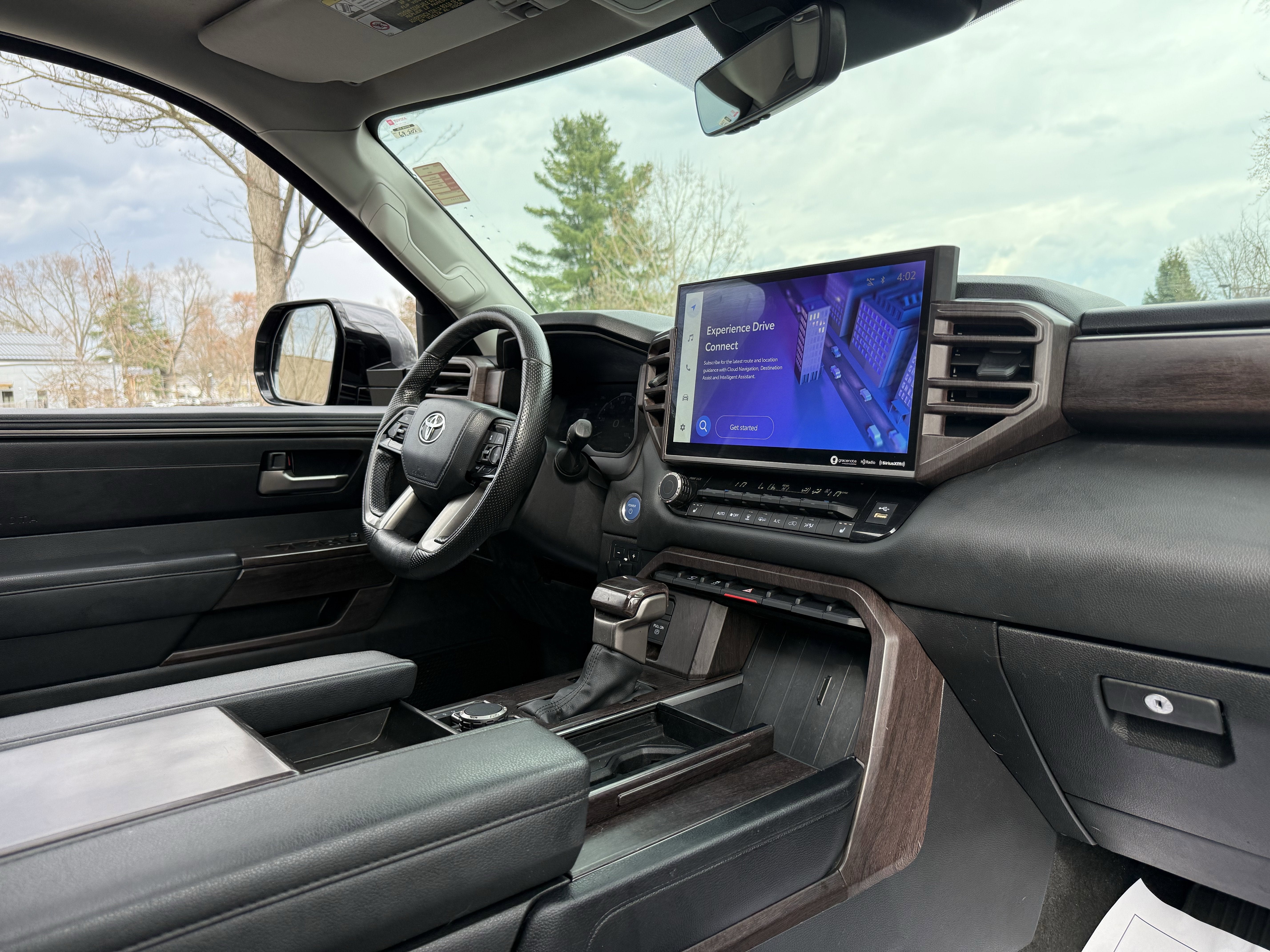 2024 Toyota SEQUOIA 4WD SR5