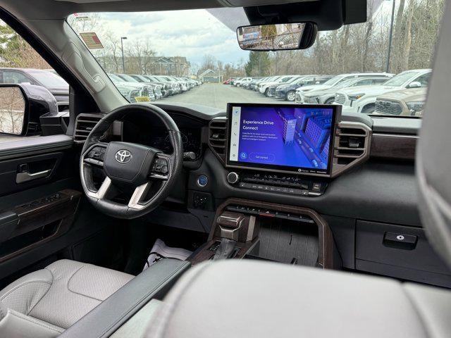 2024 Toyota SEQUOIA 4WD SR5