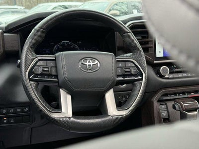 2024 Toyota SEQUOIA 4WD SR5