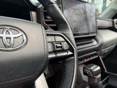 2024 Toyota SEQUOIA 4WD SR5