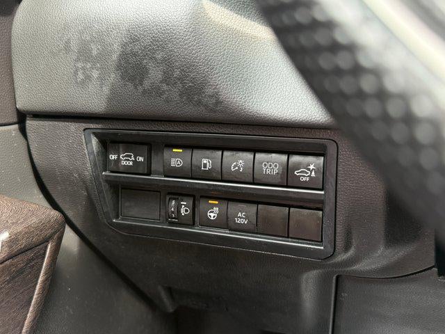 2024 Toyota SEQUOIA 4WD SR5