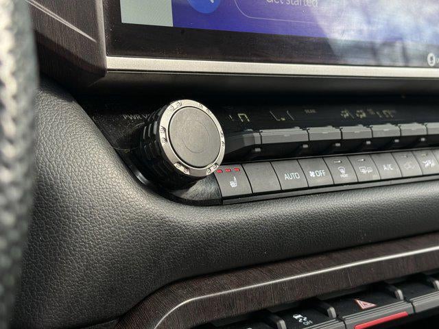 2024 Toyota SEQUOIA 4WD SR5