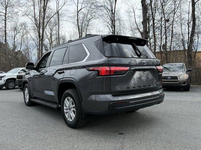 2024 Toyota SEQUOIA 4WD SR5