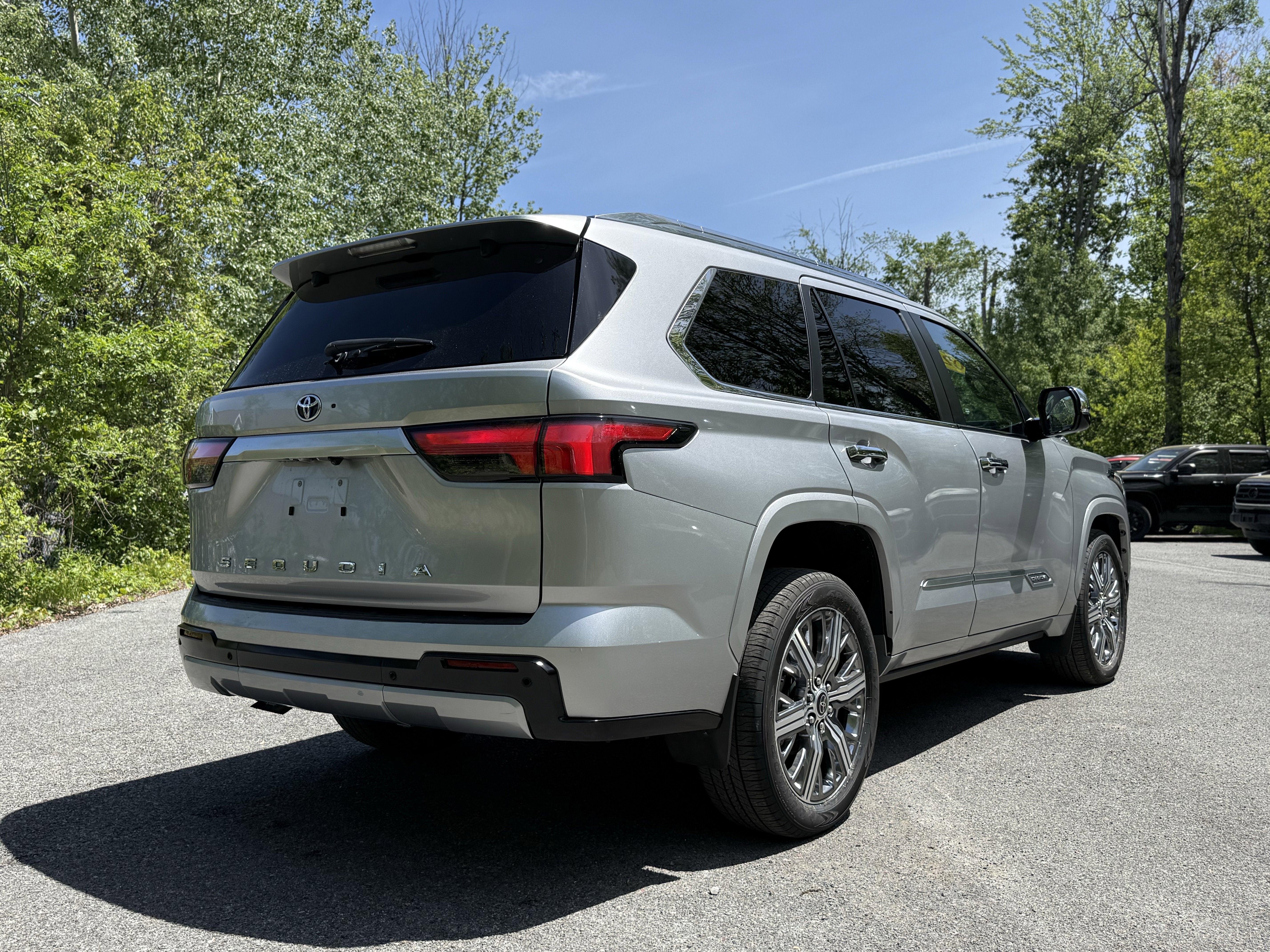 2024 Toyota SEQUOIA 4WD Capstone