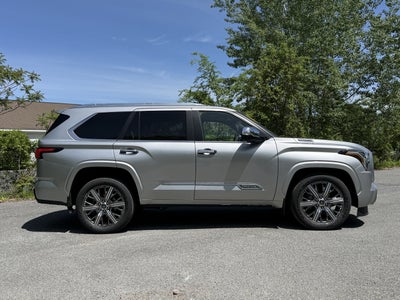 2024 Toyota SEQUOIA 4WD Capstone
