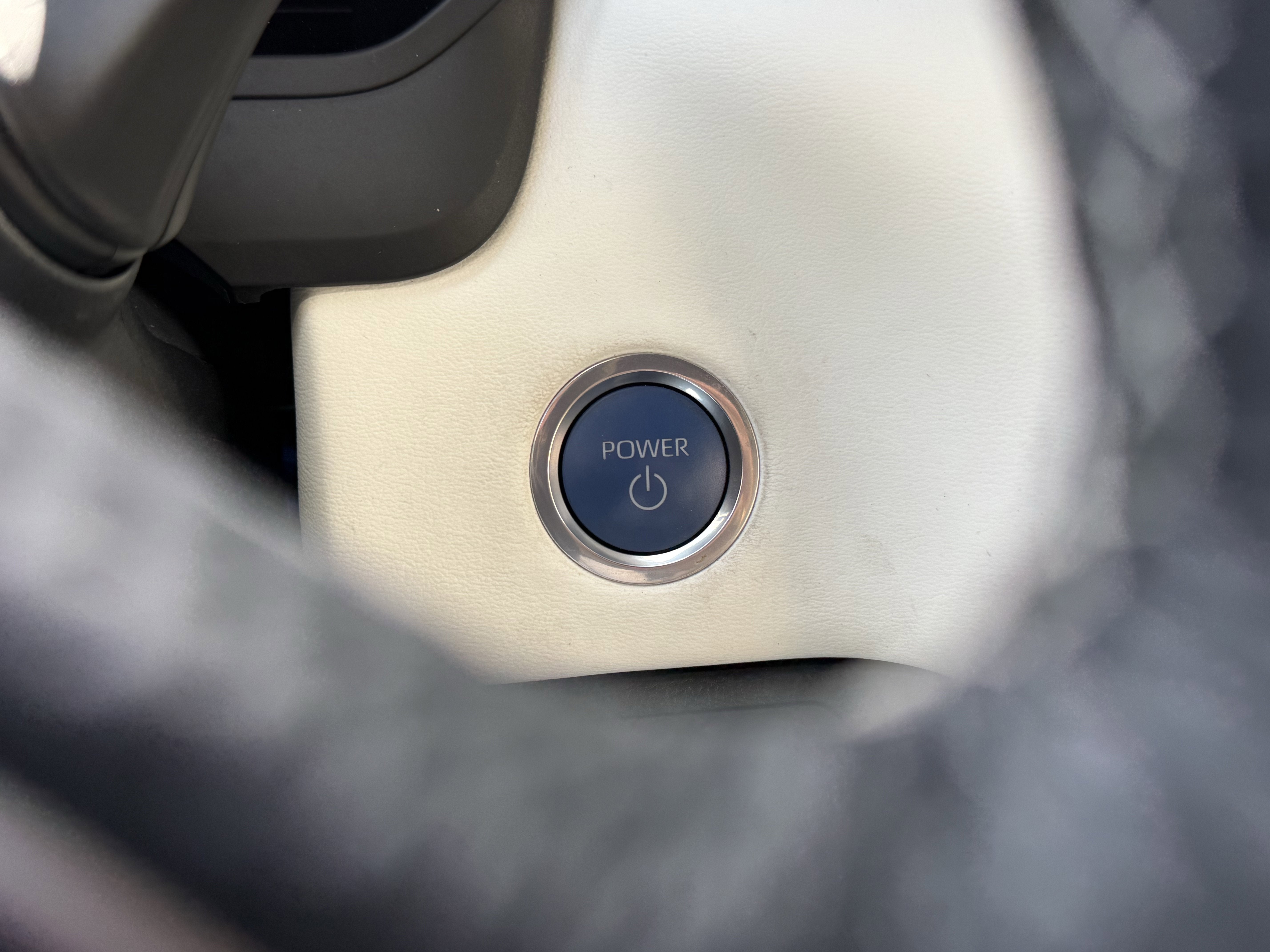 2024 Toyota SEQUOIA 4WD Capstone