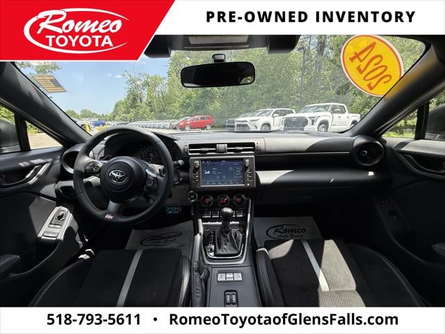 2024 Toyota GR86 Premium