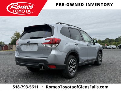 2022 Subaru Forester Premium