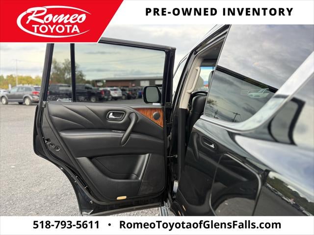2017 INFINITI QX80 Base