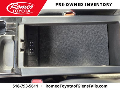 2023 Toyota PRIUS XLE