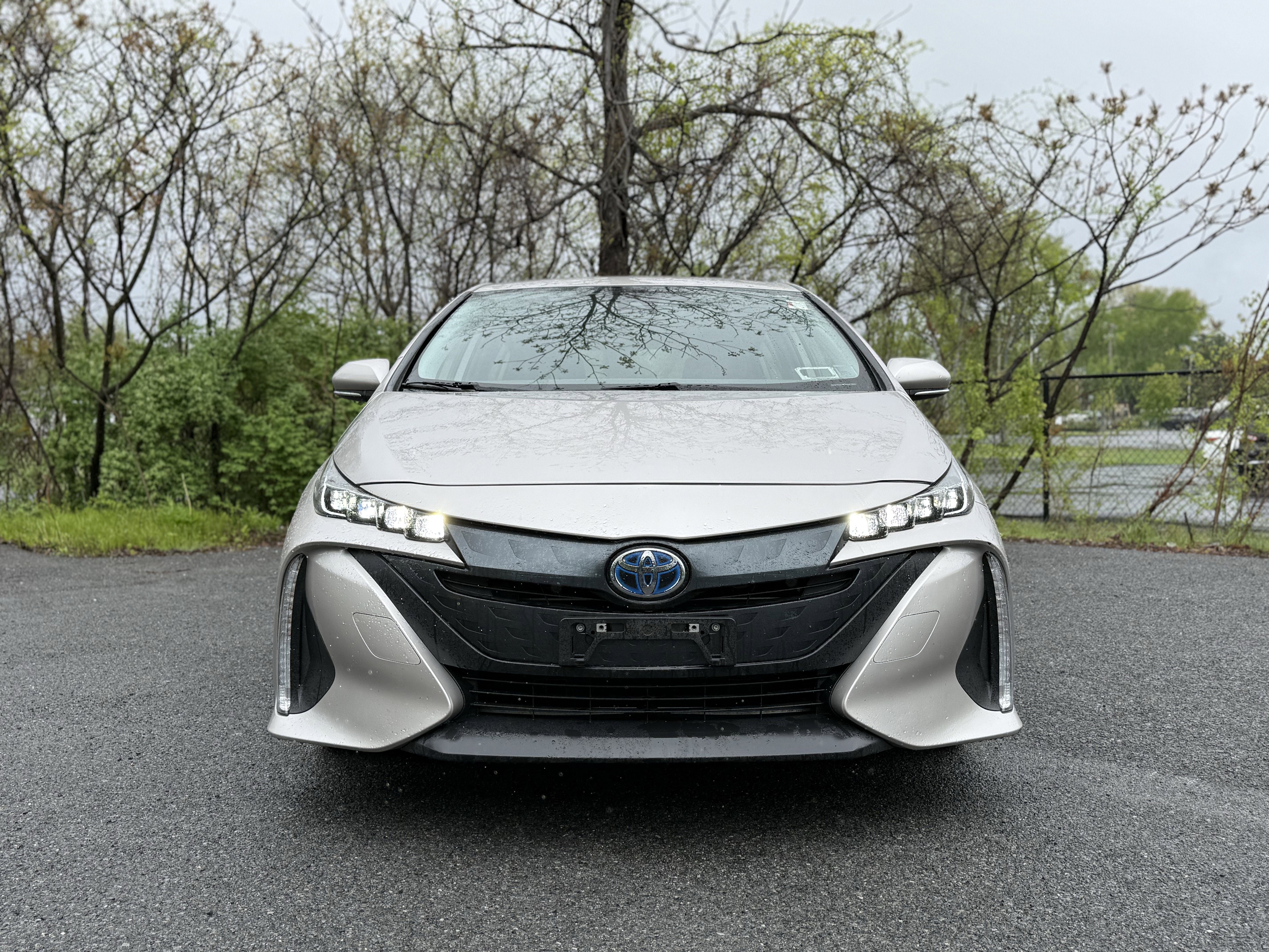 2022 Toyota PRIUS PRIME LE