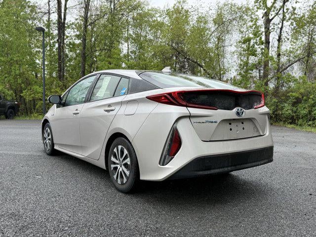 2022 Toyota PRIUS PRIME LE
