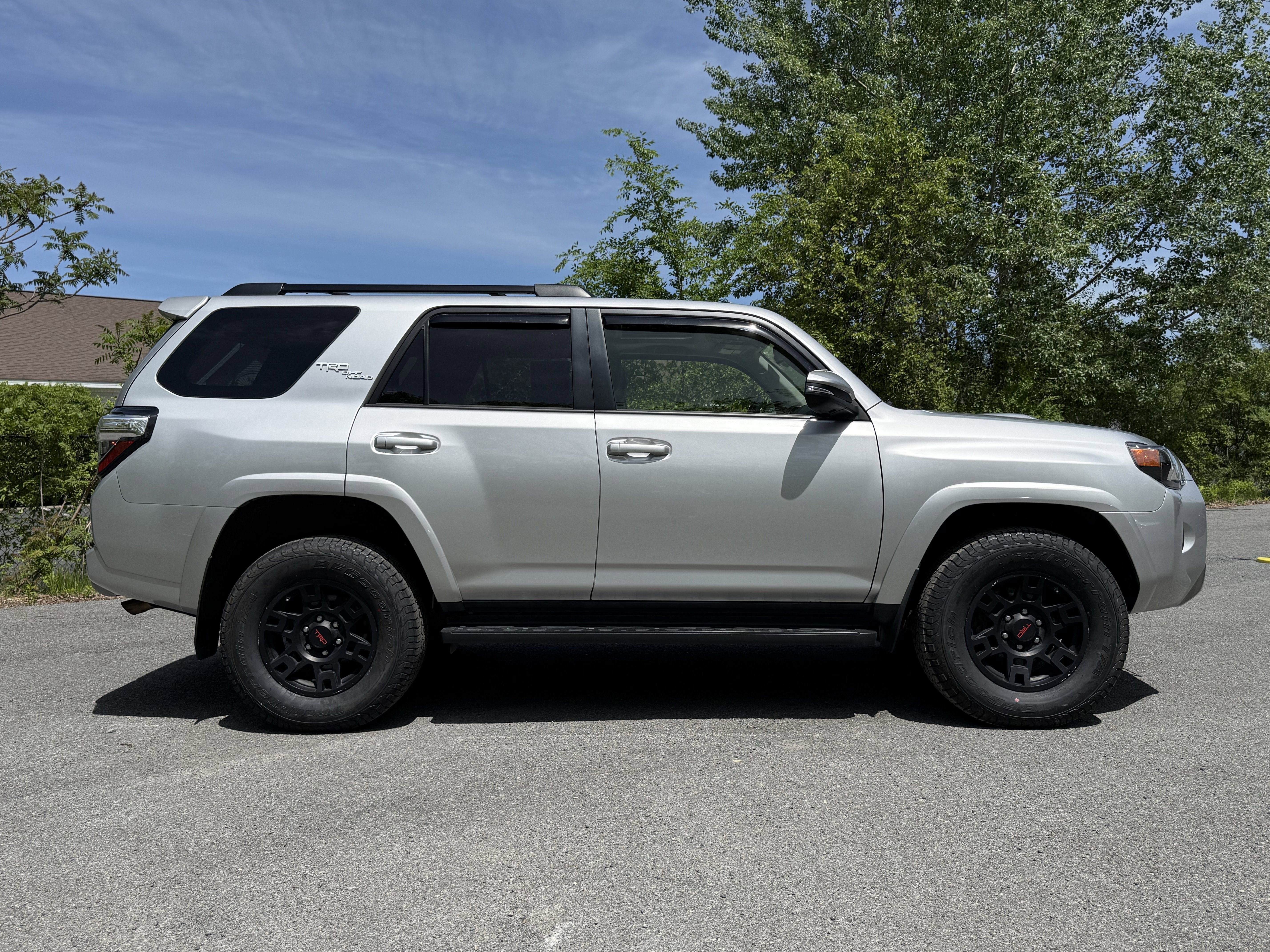 2024 Toyota 4RUNNER TRD Off Road Premium