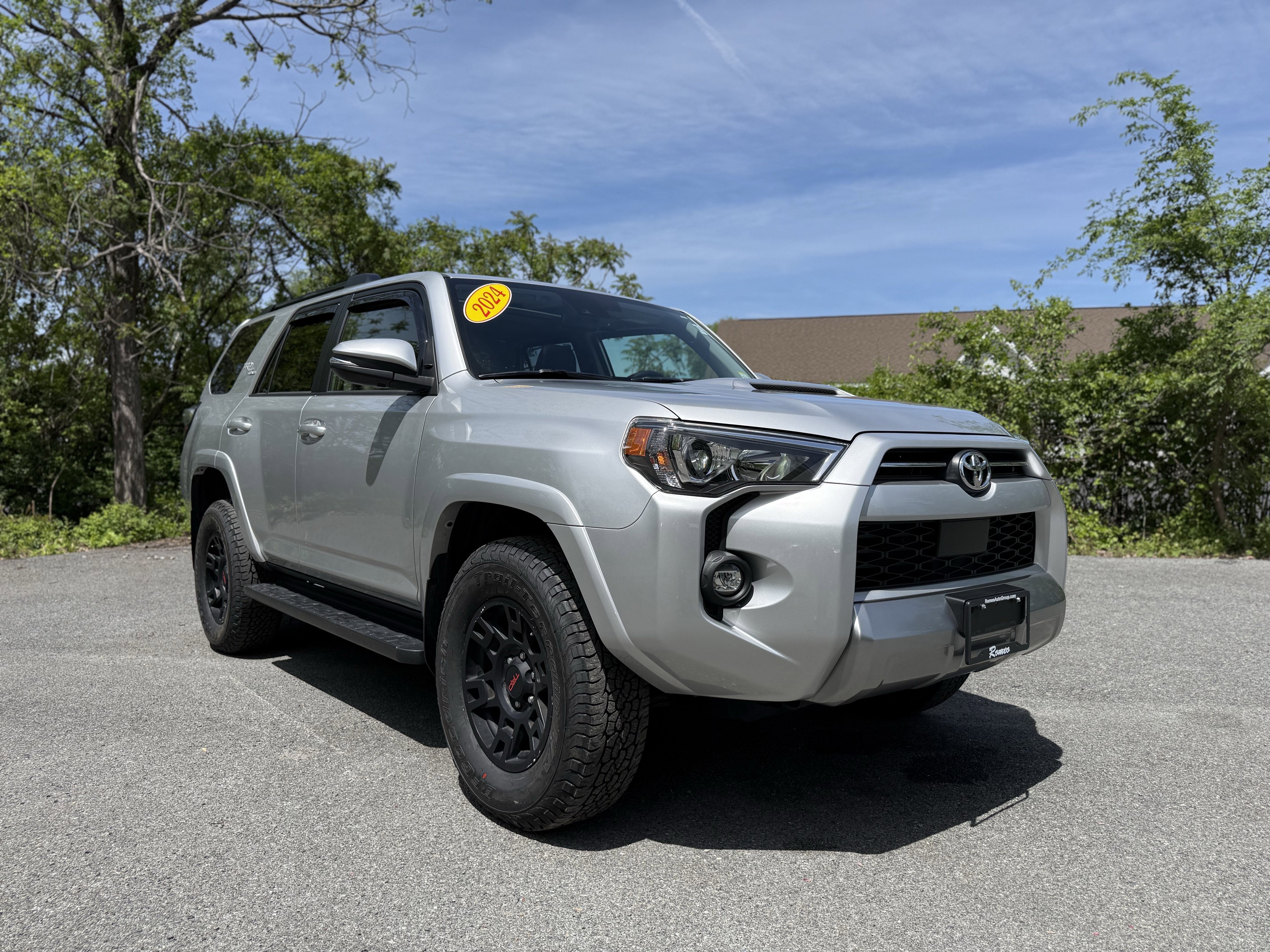 2024 Toyota 4RUNNER TRD Off Road Premium