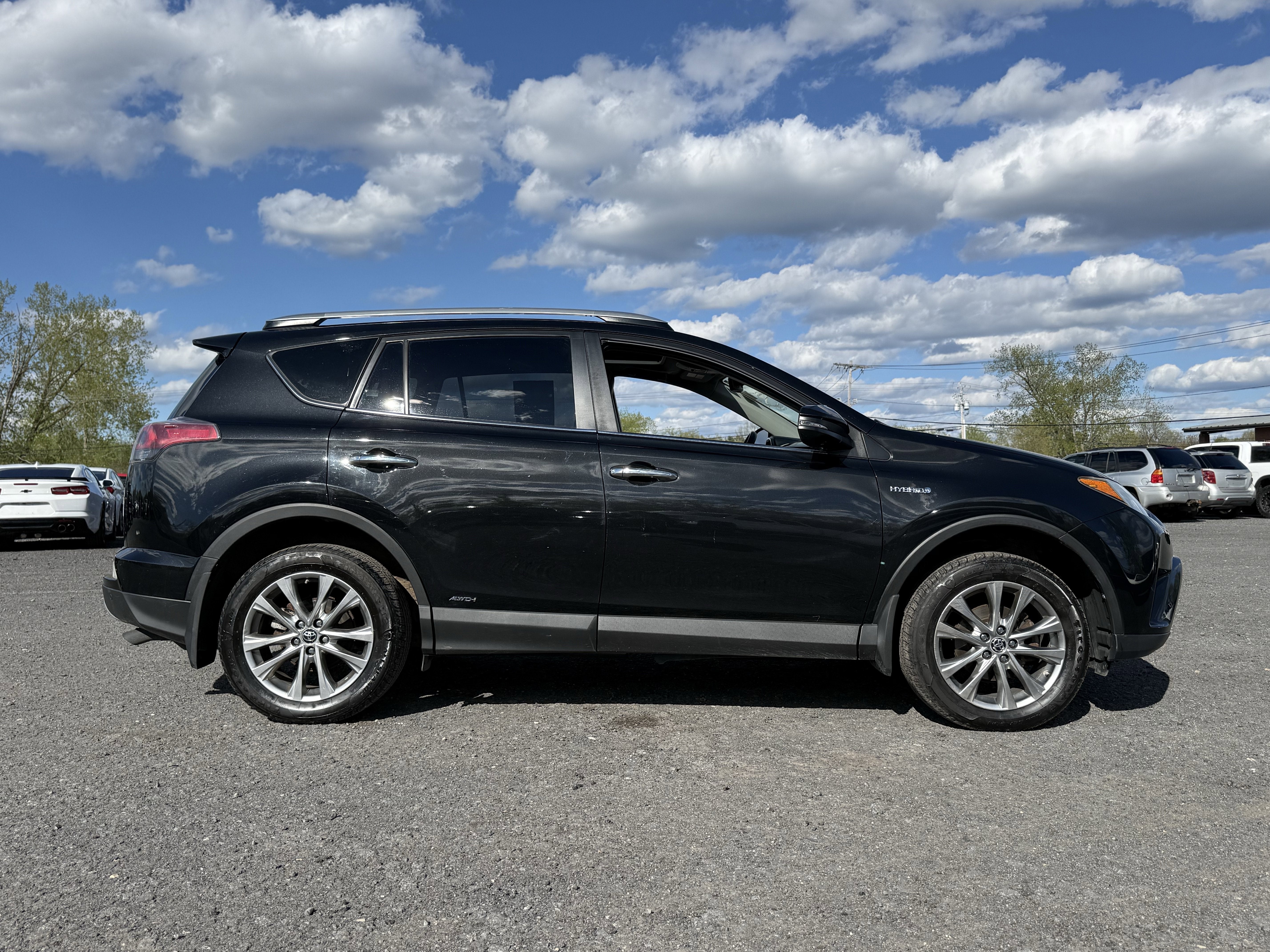 2016 Toyota RAV4 HYBRID Limited