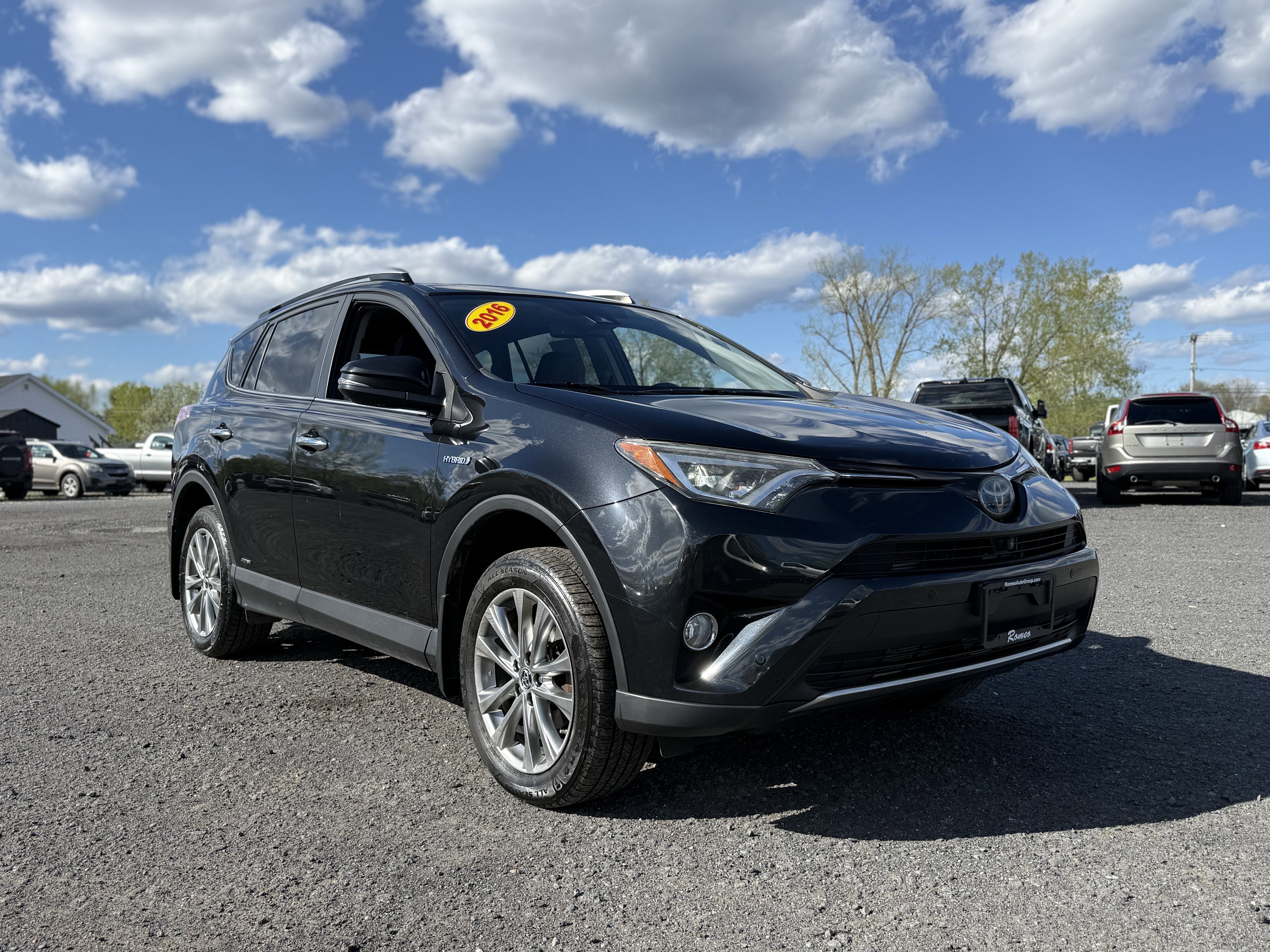 2016 Toyota RAV4 HYBRID Limited