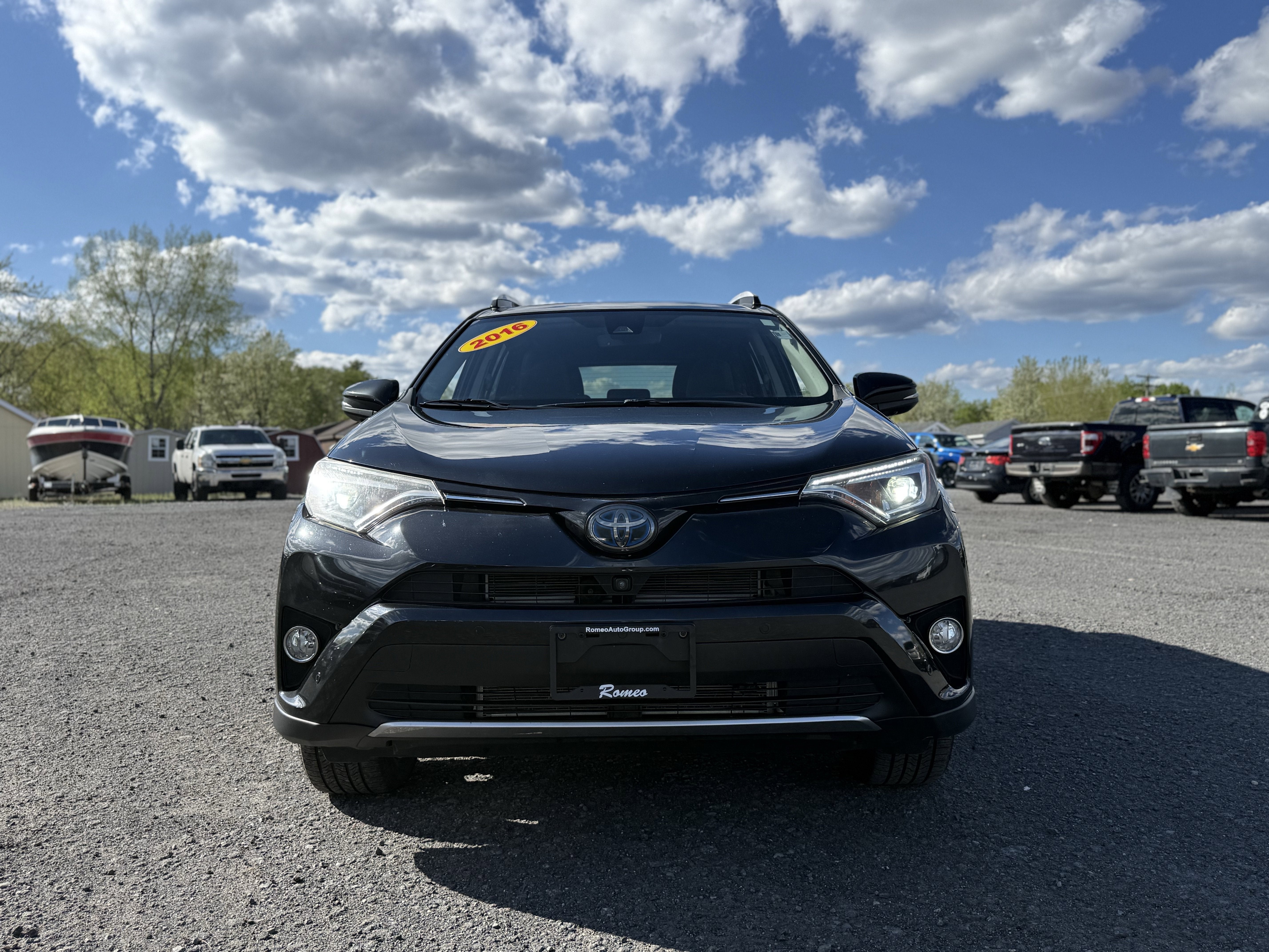 2016 Toyota RAV4 HYBRID Limited