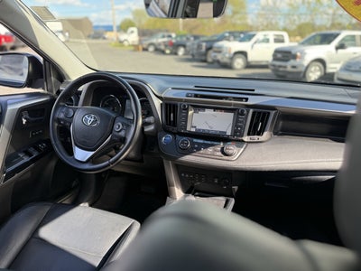 2016 Toyota RAV4 HYBRID Limited