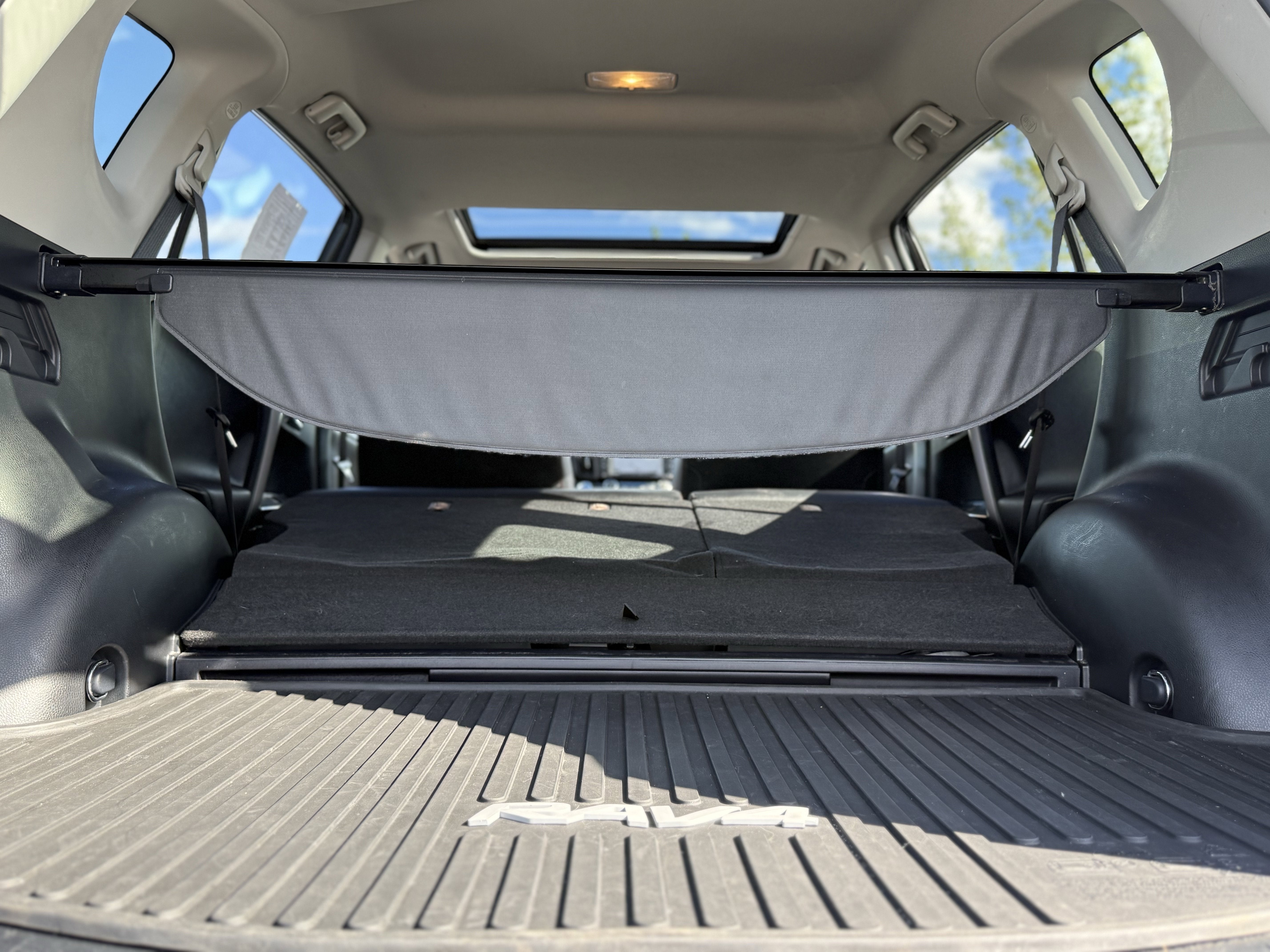 2016 Toyota RAV4 HYBRID Limited