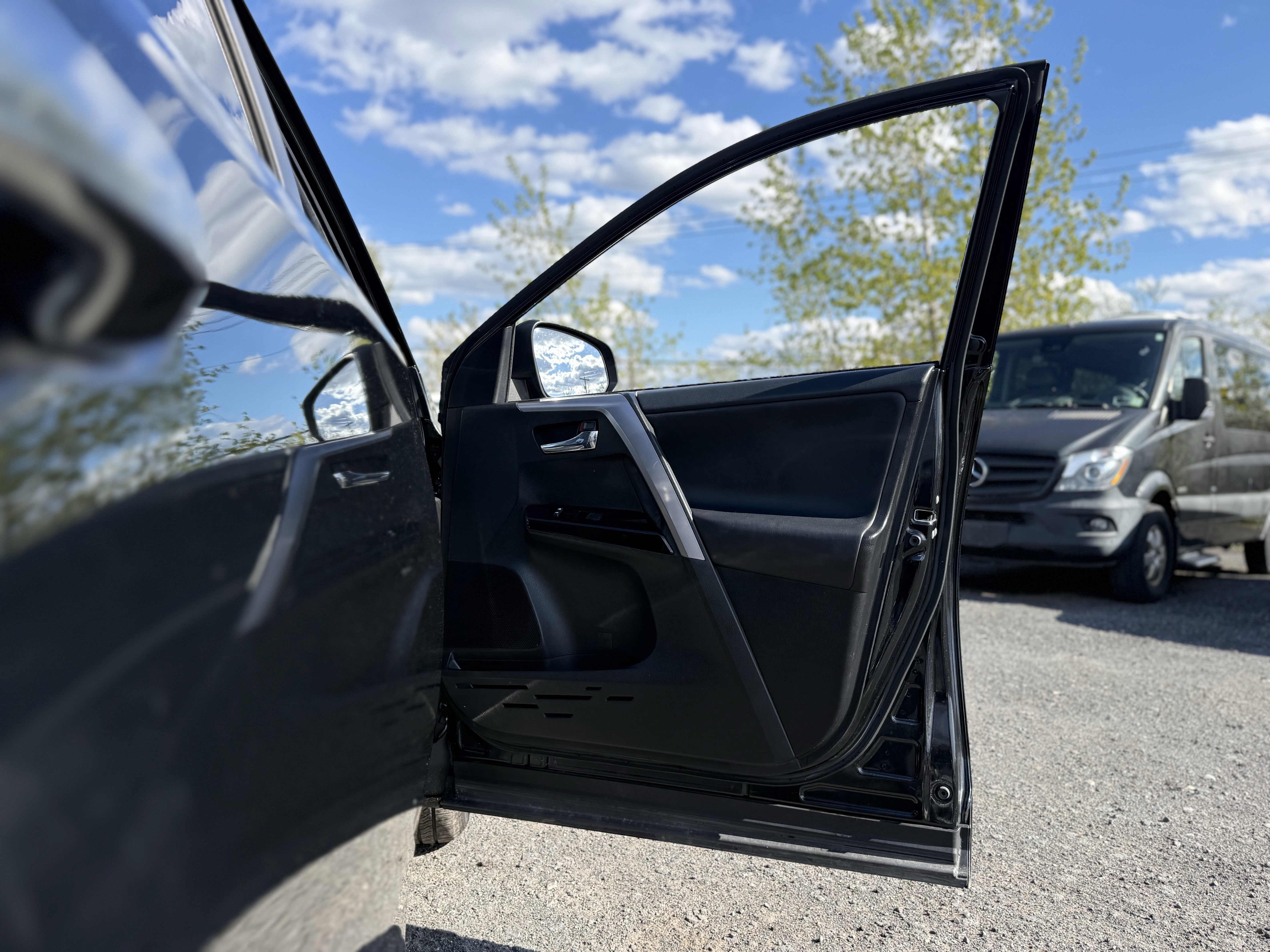 2016 Toyota RAV4 HYBRID Limited